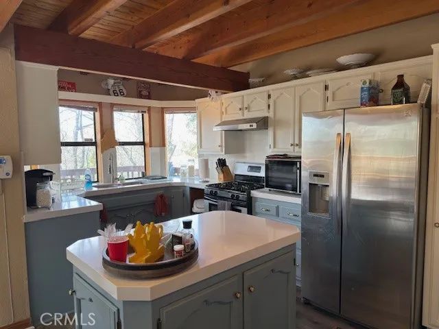 33466 Angeles, Green Valley Lake, CA 92341