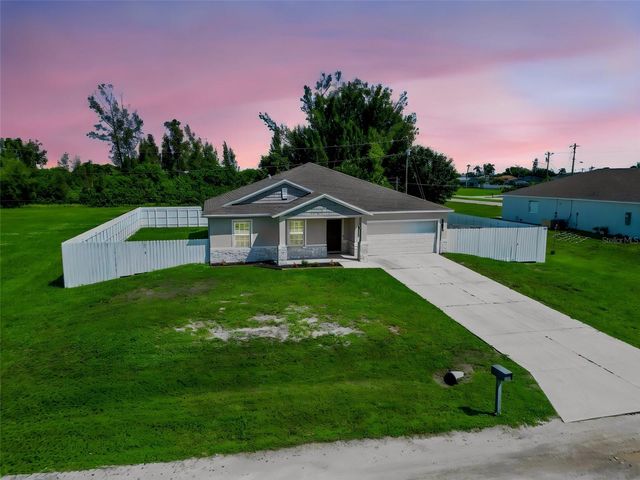 805 WHISPERING PINES ROAD, Cape Coral, FL 33993
