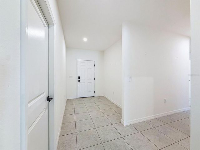805 WHISPERING PINES ROAD, Cape Coral, FL 33993