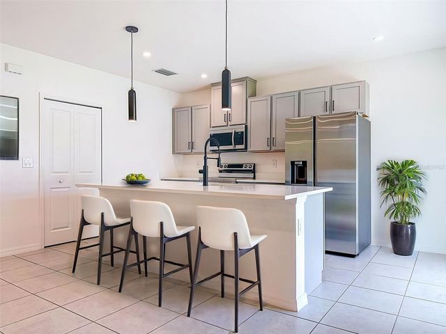 805 WHISPERING PINES ROAD, Cape Coral, FL 33993