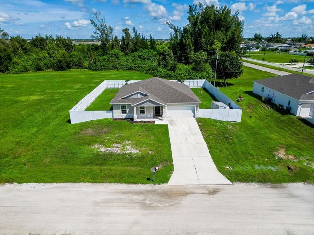 805 WHISPERING PINES ROAD, Cape Coral, FL 33993