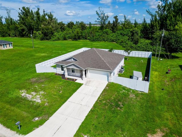 805 WHISPERING PINES ROAD, Cape Coral, FL 33993