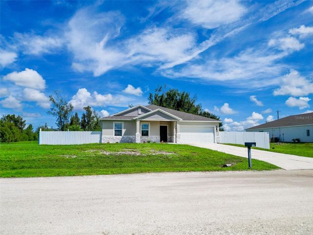 805 WHISPERING PINES ROAD, Cape Coral, FL 33993