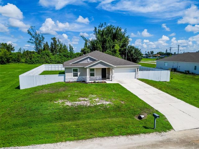 805 WHISPERING PINES ROAD, Cape Coral, FL 33993