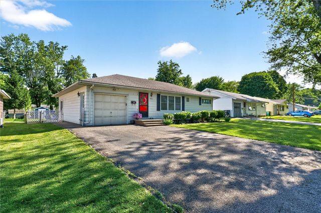 213 Ransford Avenue, Irondequoit, NY 14622