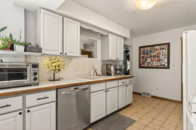 213 Ransford Avenue, Irondequoit, NY 14622