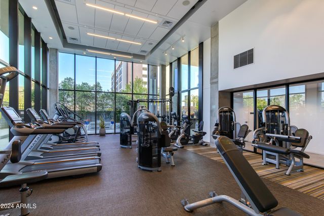 200 W PORTLAND Street 511, Phoenix, AZ 85003