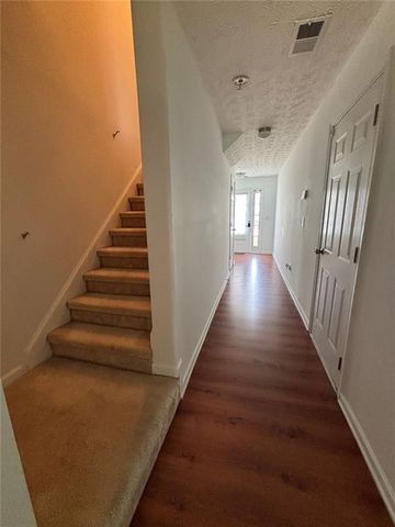 6231 Redan Overlook, Lithonia, GA 30058