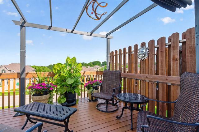 1980 Copper Wynd Court, Pleasant Hill, IA 50327