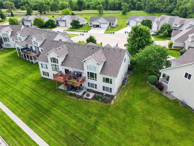 1980 Copper Wynd Court, Pleasant Hill, IA 50327
