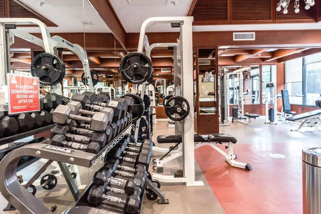 600 NE 36th 510, Miami, FL 33137
