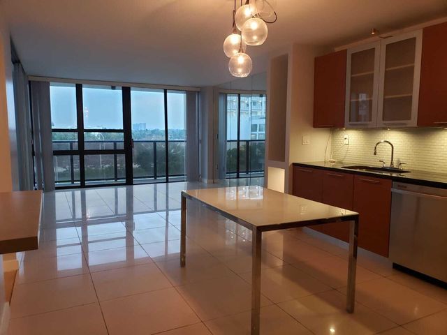 600 NE 36th 510, Miami, FL 33137