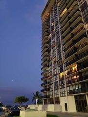 600 NE 36th 510, Miami, FL 33137