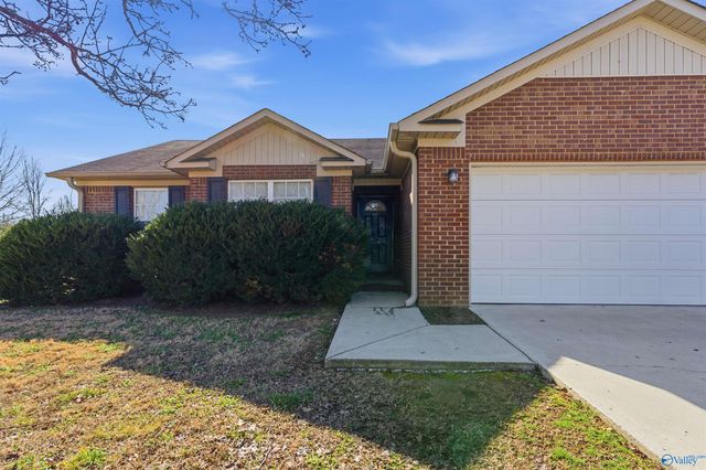 104 Bataleur Court, Huntsville, AL 35811