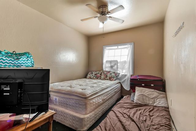 320 Acacia St, Lodi, CA 95240