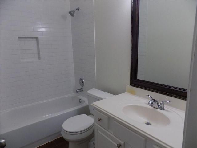 1918 Appleton Drive, Missouri City, TX 77489