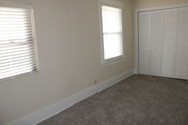 2709 Iowa Street, Davenport, IA 52803