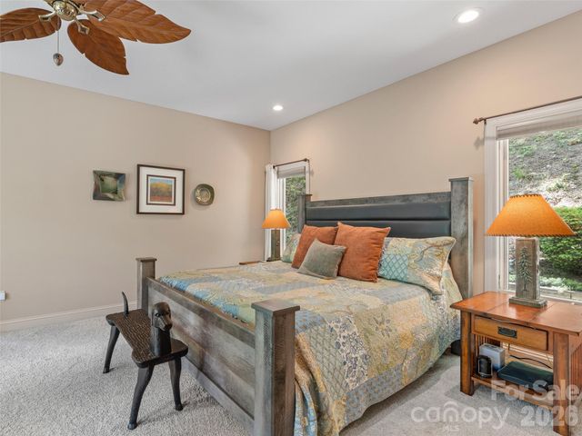 26 Walnut Drive, Mills River, NC 28759