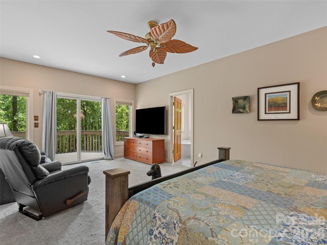 26 Walnut Drive, Mills River, NC 28759