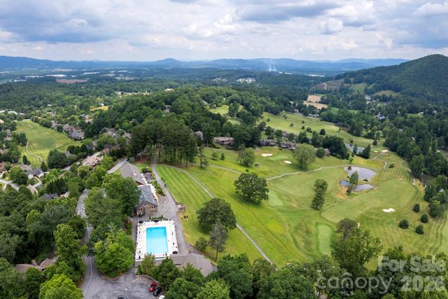 26 Walnut Drive, Mills River, NC 28759
