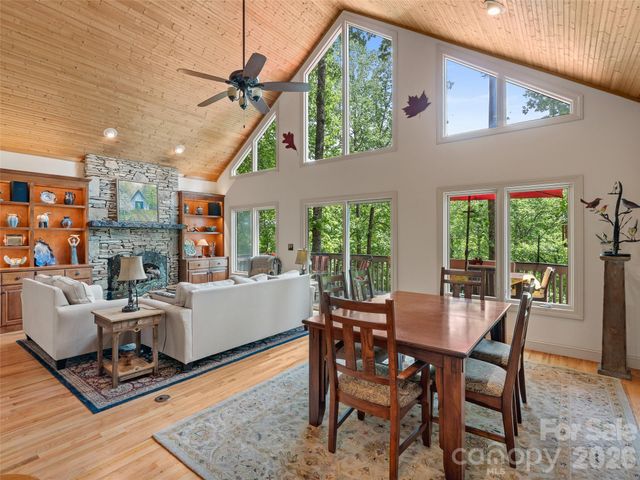 26 Walnut Drive, Mills River, NC 28759