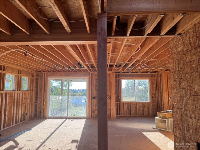 11305 73rd Avenue NE, Arlington, WA 98223