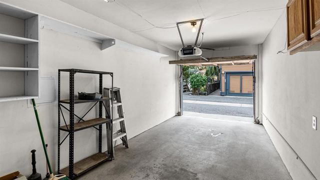 812 Kalpati Cir E, Carlsbad, CA 92008