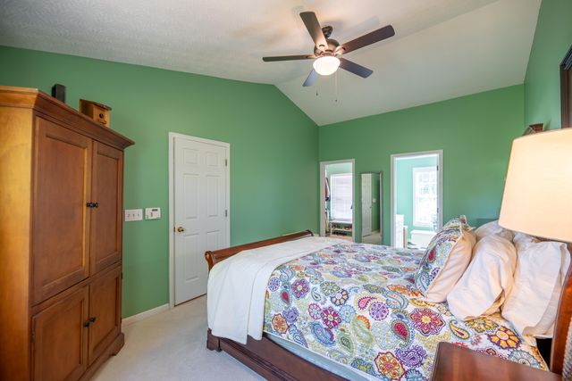 5504 Carry Back Drive, Burlington, KY 41005