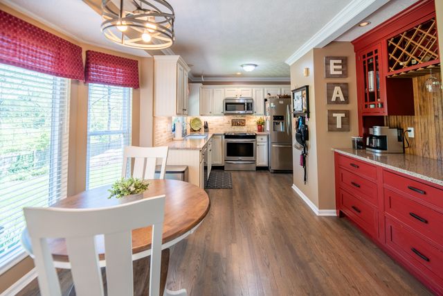 5504 Carry Back Drive, Burlington, KY 41005