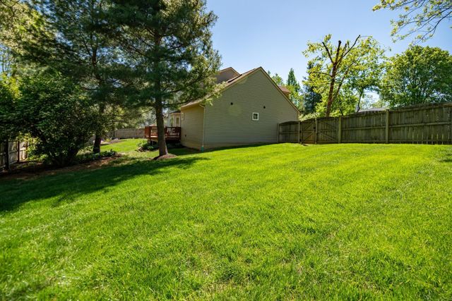 5504 Carry Back Drive, Burlington, KY 41005