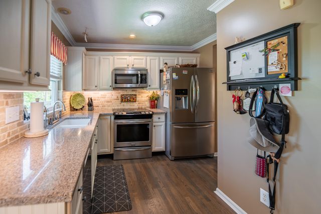 5504 Carry Back Drive, Burlington, KY 41005