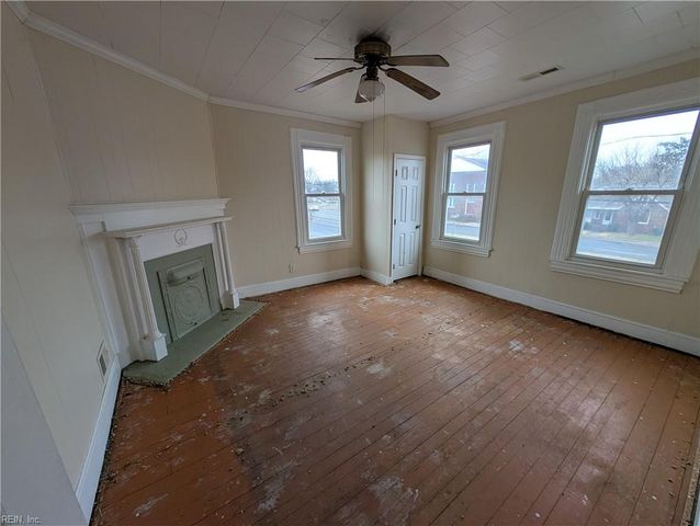 2123 Effingham ST, Portsmouth, VA 23704