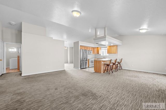 3823 E Summerridge Cir, Ammon, ID 83406