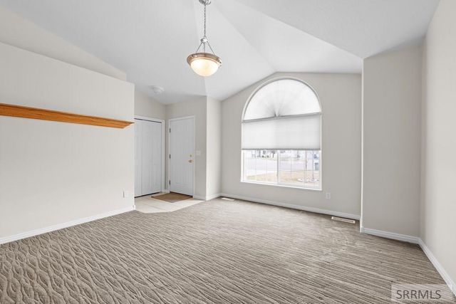 3823 E Summerridge Cir, Ammon, ID 83406