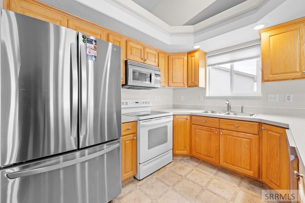 Image 19 of property listing at 3823 E Summerridge Cir, Ammon, ID 83406