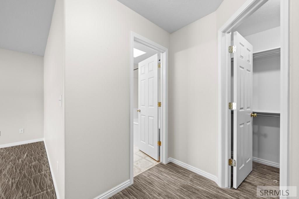 Image 28 of property listing at 3823 E Summerridge Cir, Ammon, ID 83406