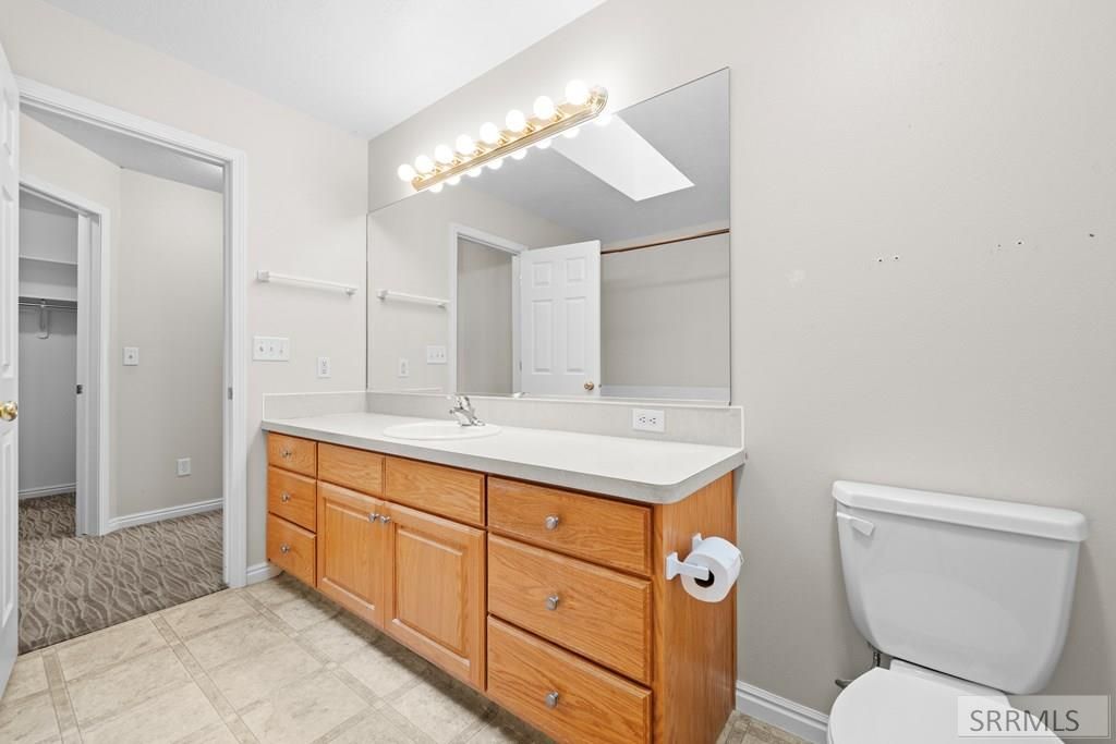 Image 32 of property listing at 3823 E Summerridge Cir, Ammon, ID 83406