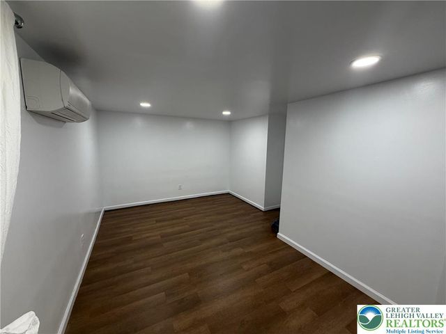 162 Independence Road, Smithfield Twp, PA 18301