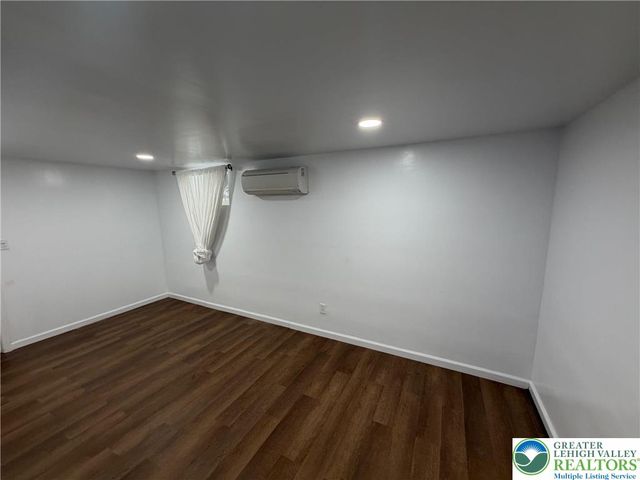 162 Independence Road, Smithfield Twp, PA 18301