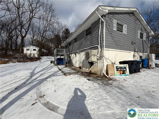 162 Independence Road, Smithfield Twp, PA 18301