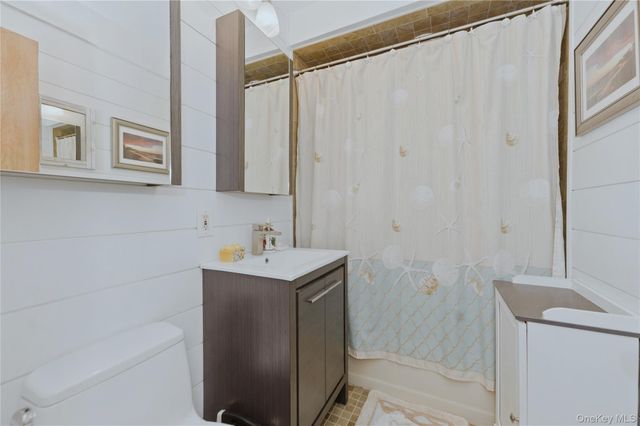 522 Shore Road 2AA, Long Beach, NY 11561