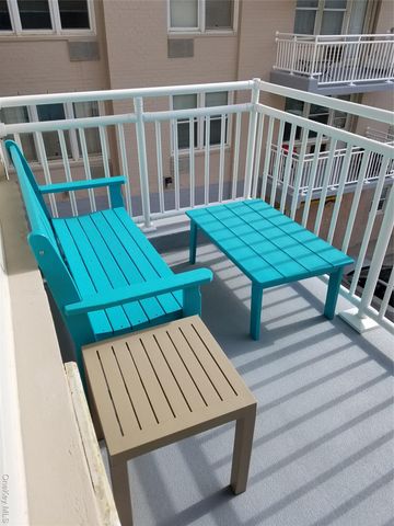 522 Shore Road 2AA, Long Beach, NY 11561