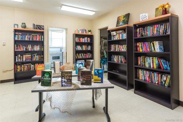 522 Shore Road 2AA, Long Beach, NY 11561