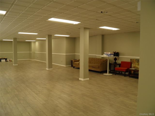 522 Shore Road 2AA, Long Beach, NY 11561