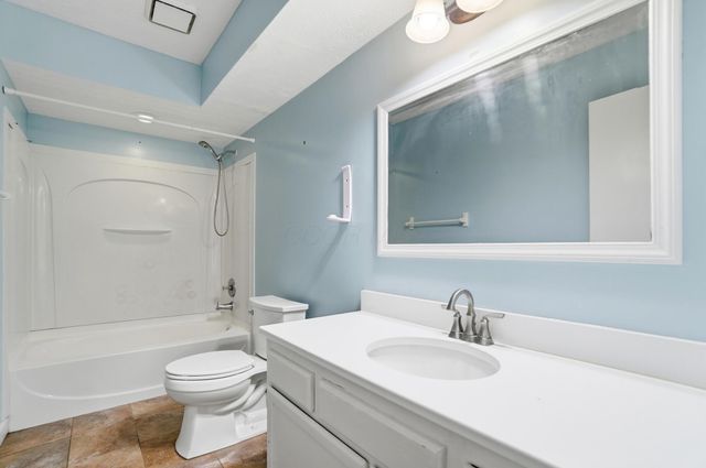 6130 Wright Road, Canal Winchester, OH 43110