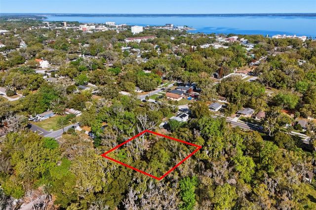 1114 E 9TH STREET, Sanford, FL 32771