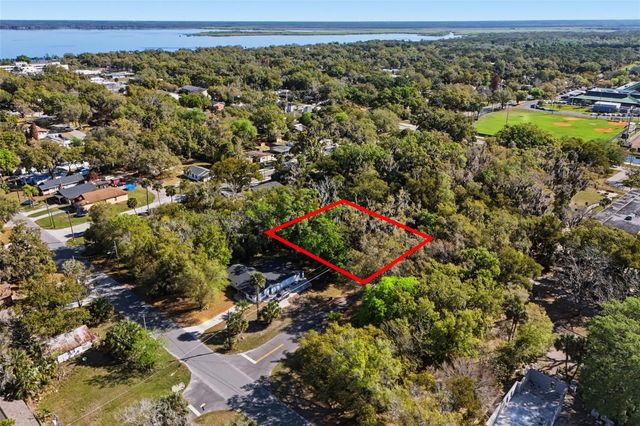 1114 E 9TH STREET, Sanford, FL 32771