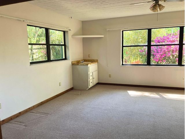 21004 NEGRIL COURT, Lutz, FL 33558