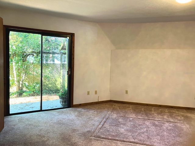 21004 NEGRIL COURT, Lutz, FL 33558