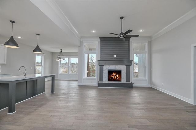 2240 W Wabash Street, Olathe, KS 66061